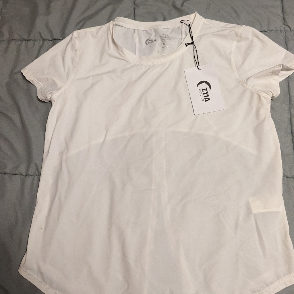 Zyia Split Back Top
